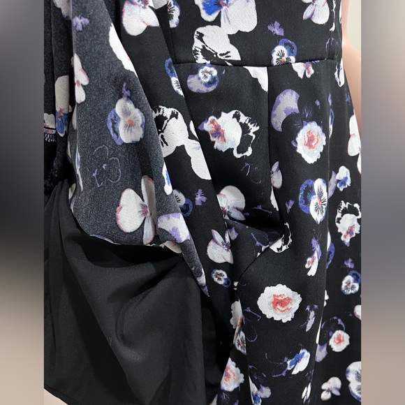 Guess Floral Sleeveless Romper Black Size 2 - Picture 9 of 14